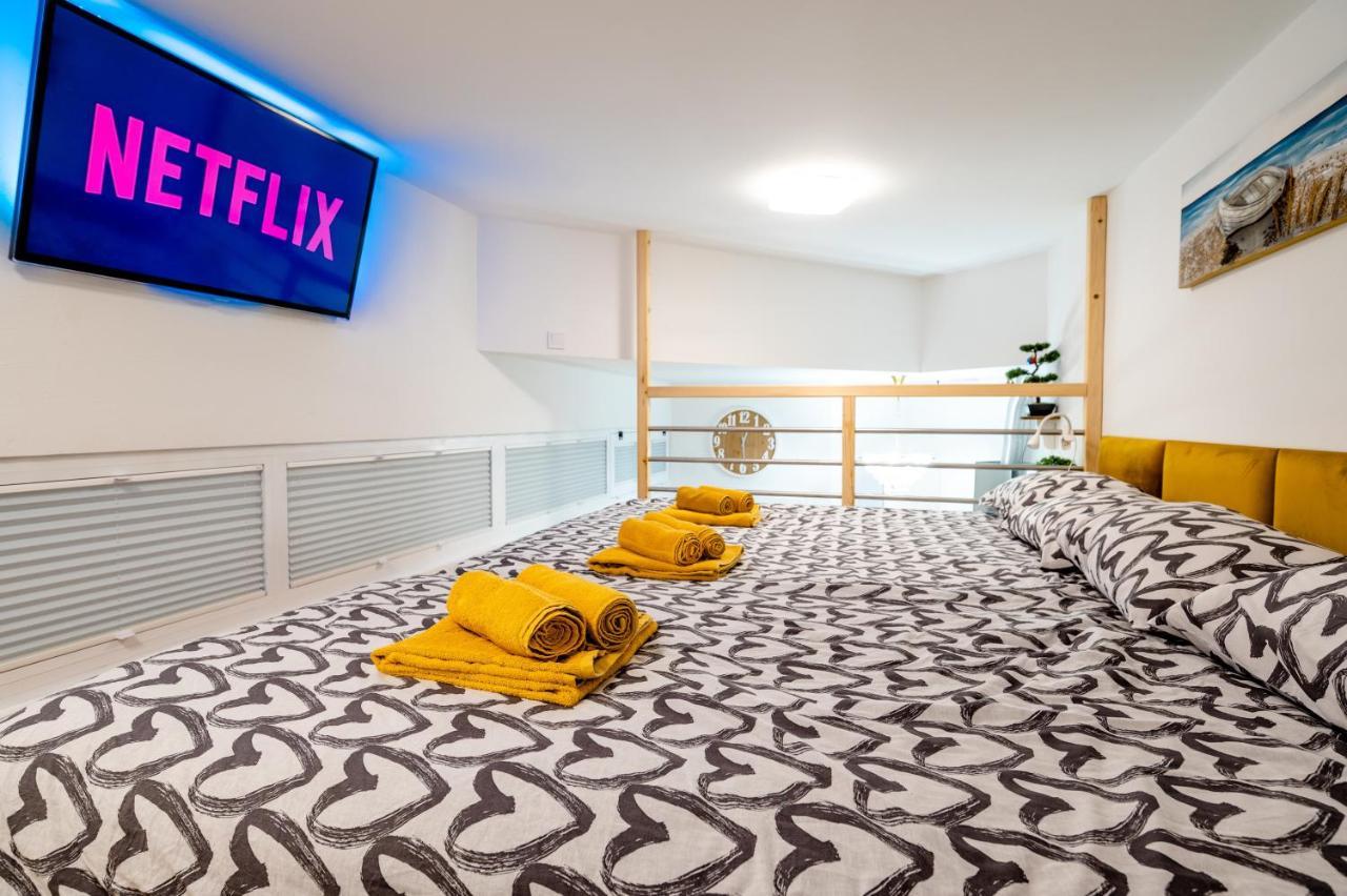 Studio Apartment Lion Portorose Exteriör bild