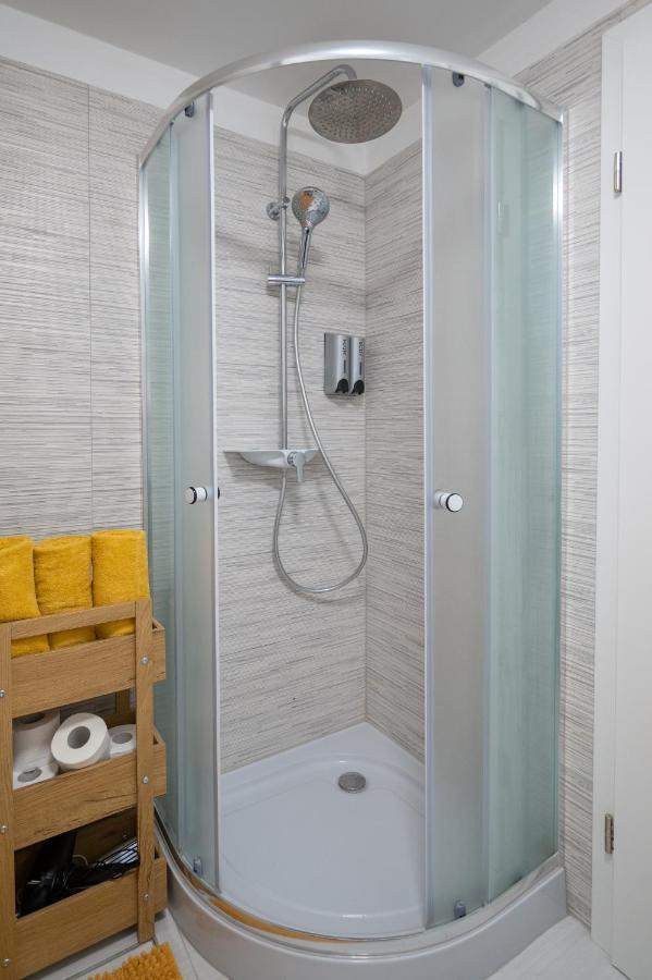 Studio Apartment Lion Portorose Exteriör bild